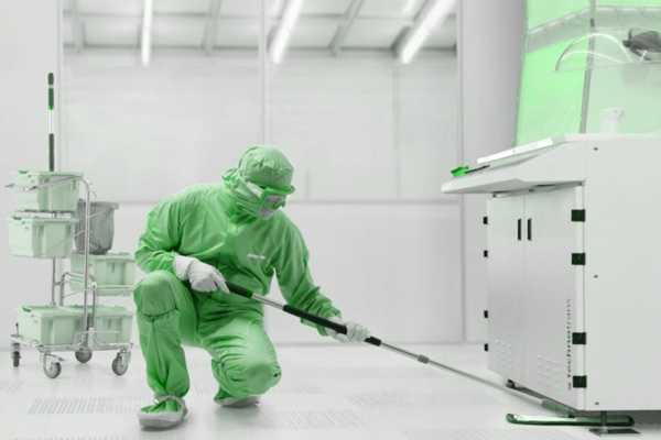 Explaining the Importance of Cleanroom Services: Enhancing Precision and Safety in Controlled Environments